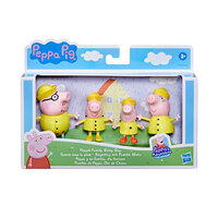 Ігровий набір Peppa Pig Дружня родина Пеппи Дощовий день (F2193)