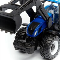 Модель Bburago Трактор Farm New Holland T7.315 з фронтальним навантажувачем, синій (18-31632)