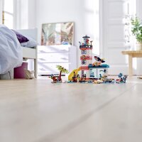 Конструктор LEGO Friends Рятувальний центр на маяку (41380)
