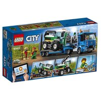 Конструктор LEGO City Кормозбиральний комбайн (60223)