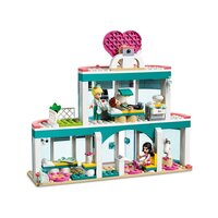 Конструктор LEGO Friends Лікарня в Хартлейк-Сіті (41394)
