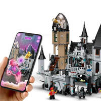 Конструктор LEGO Hidden Side Таємничий замок (70437) 