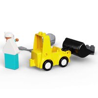 Конструктор LEGO Duplo Бульдозер (10930)