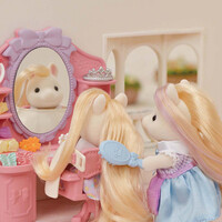 Ігровий набір Sylvanian Families Перукарня Поні (5642)