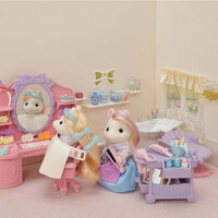 Ігровий набір Sylvanian Families Стильні зачіски Поні (5644)