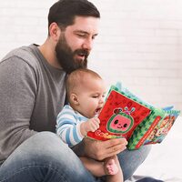 Игровой набор CoComelon Feature Roleplay Музыкальная плюшевая книга (CMW0025)