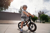 Беговел Miqilong RVA Черный 12" (ZCY-RVA12-BLACK)