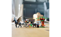 Конструктор LEGO Hogwarts™ Карета та Тестрали 121 деталей (76400)