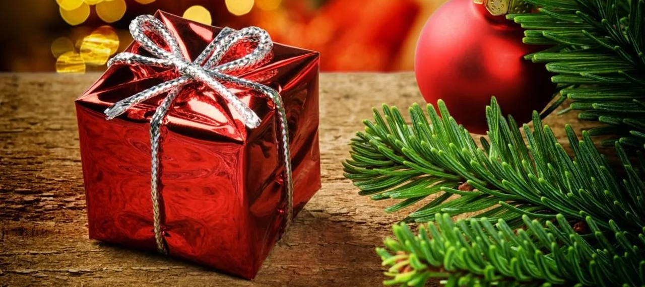 Подарки детям на новогодние праздники: идеи сюрпризов под елку