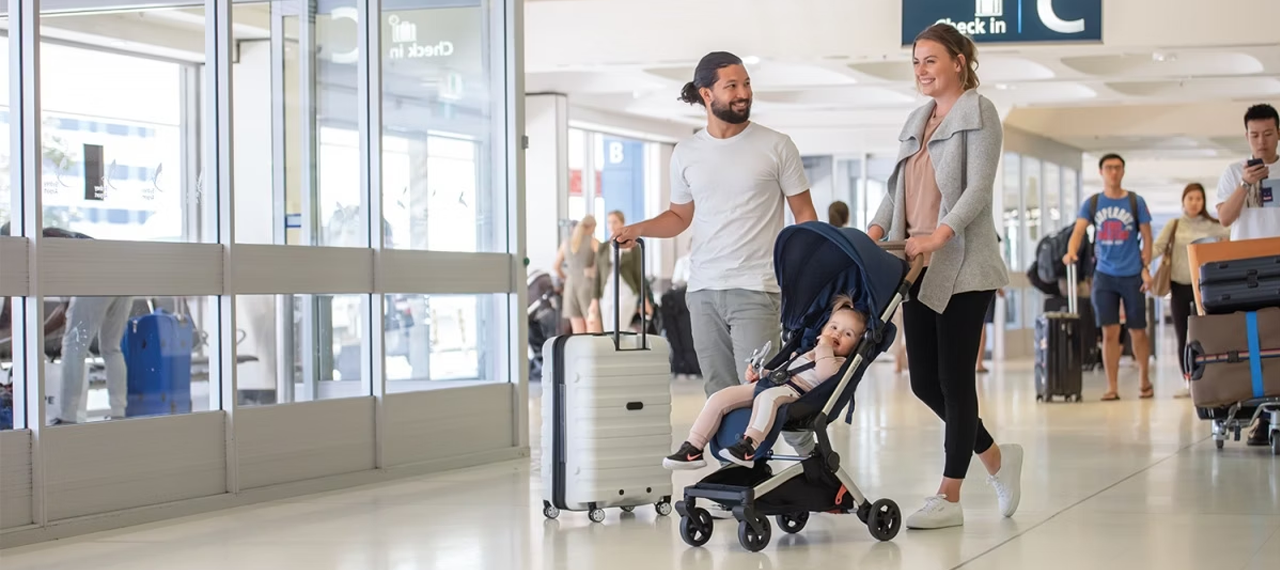 Какую детскую коляску выбрать для путешествий