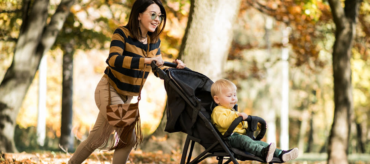 Детские коляски на осень: как выбрать и обеспечить комфортные прогулки