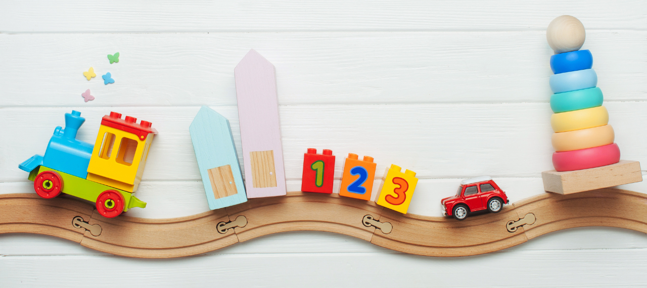 ТОП-10 игрушек для детей до 3 лет: что выбрать в 2025 году